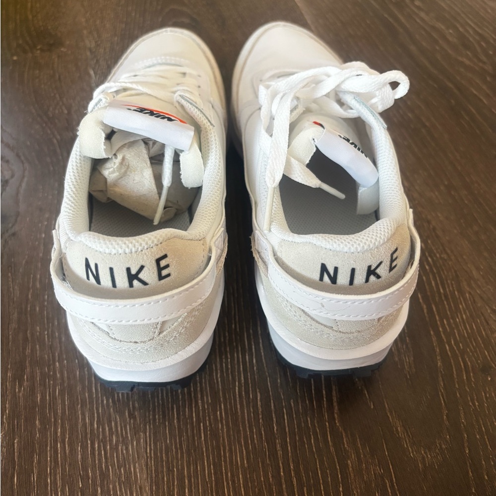 Nike Waffle Debut Women’s shoes - Brand New*** - Picture 5 of 7